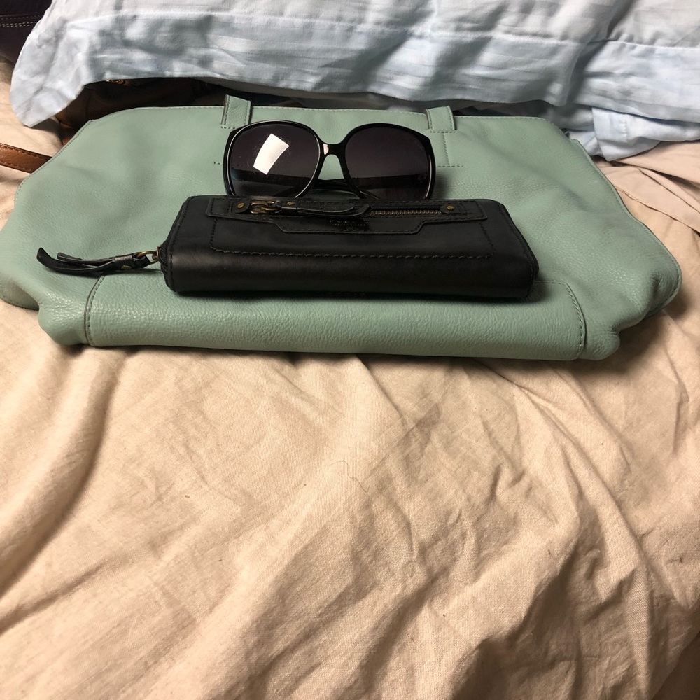 Light blue, purse, Fossil, with (free glasses and fossil wallet)